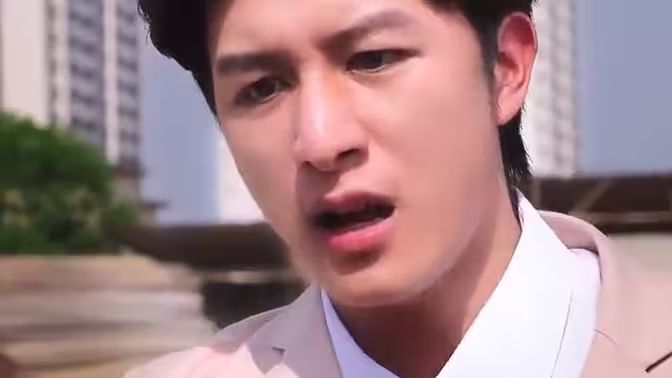 重生2000之王牌助理 全集(大结局)