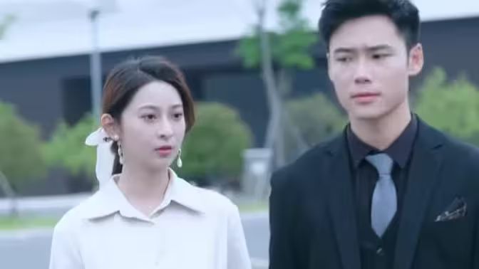 逆天龙皇 （退婚后六大国民女神悔疯了） 第61-101集