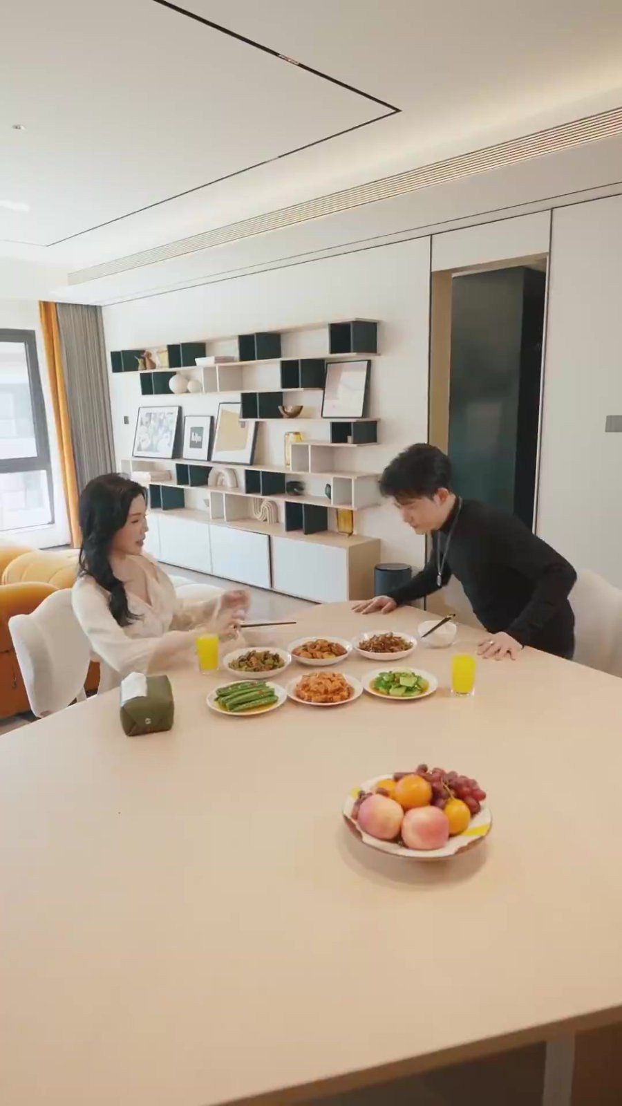 住进阿姨家后，我觉醒了时间暂停 第41-60集