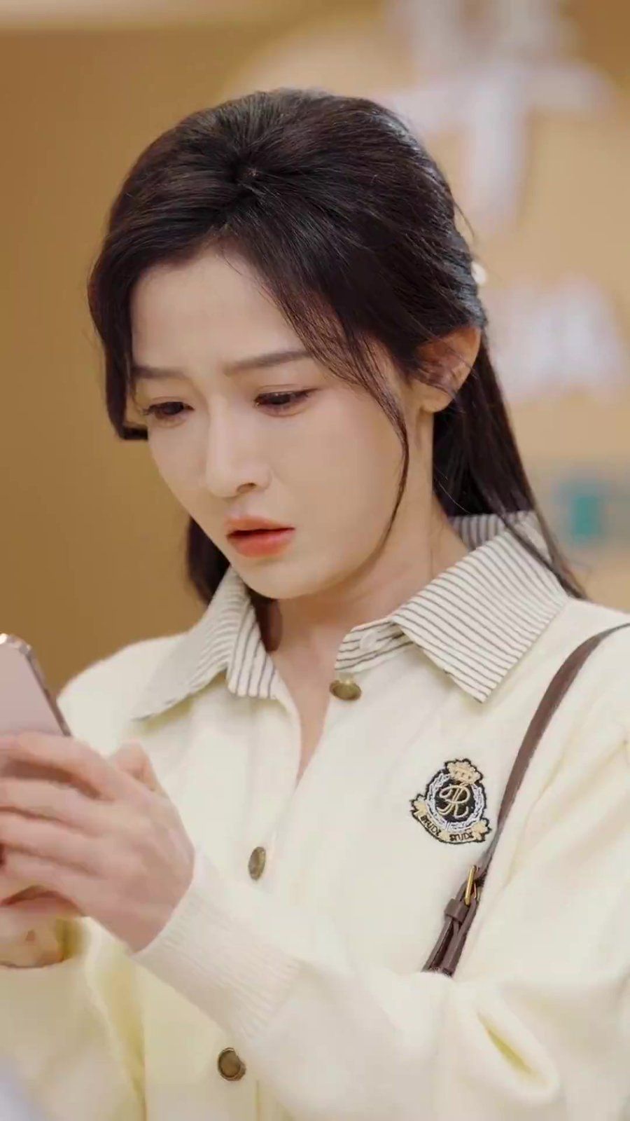 离婚后，陆总舔狗上身帮我提鞋（离婚后陆总舔狗上身帮我提鞋） 第21-40集