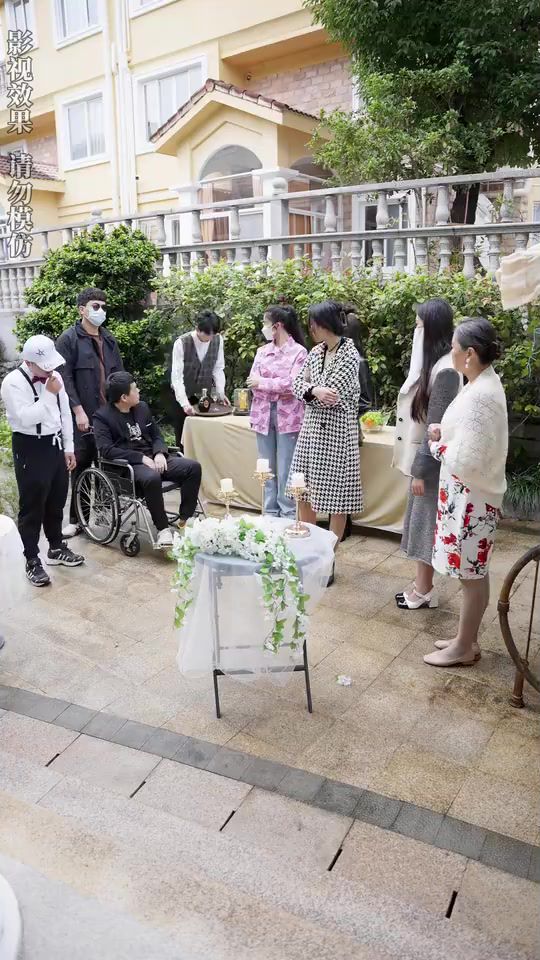 美女总裁的贴身狂医 第21-40集